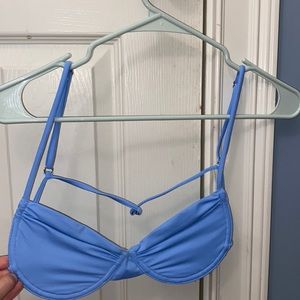 Frankie’s bikini top!